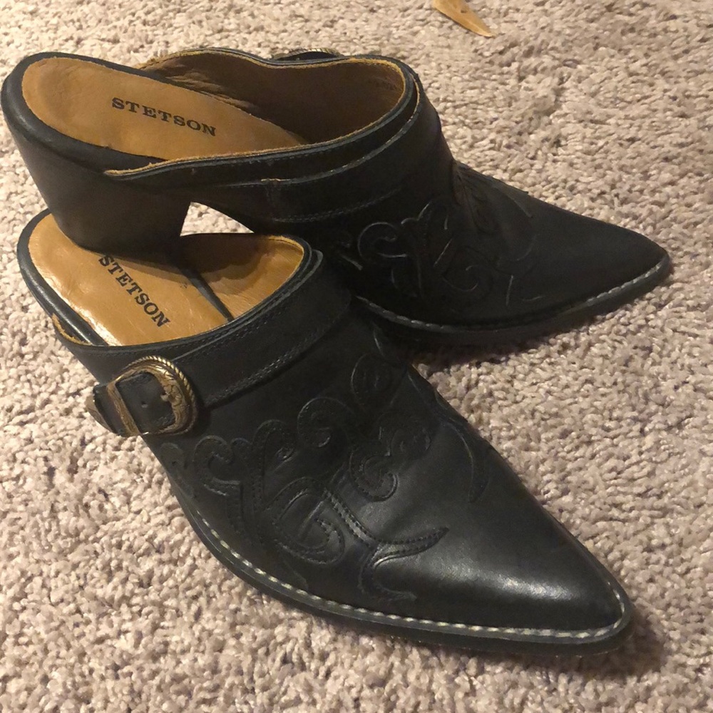 Black leather slide on